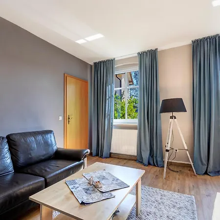 Gartenoase Ahlbeck -01 *